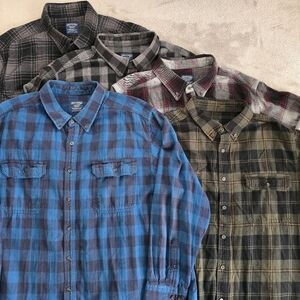Bundle -- 5 Men's Plaid Flannels